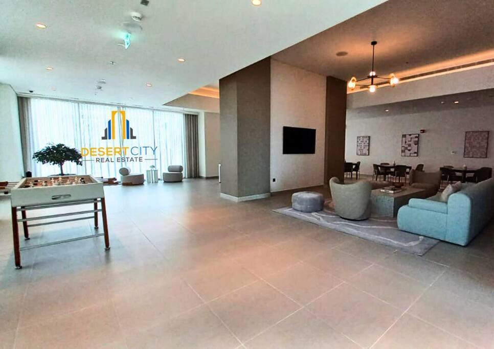 Apartment Fully Furnished 2 Bed In Tower, Hosted By Desert Dubai