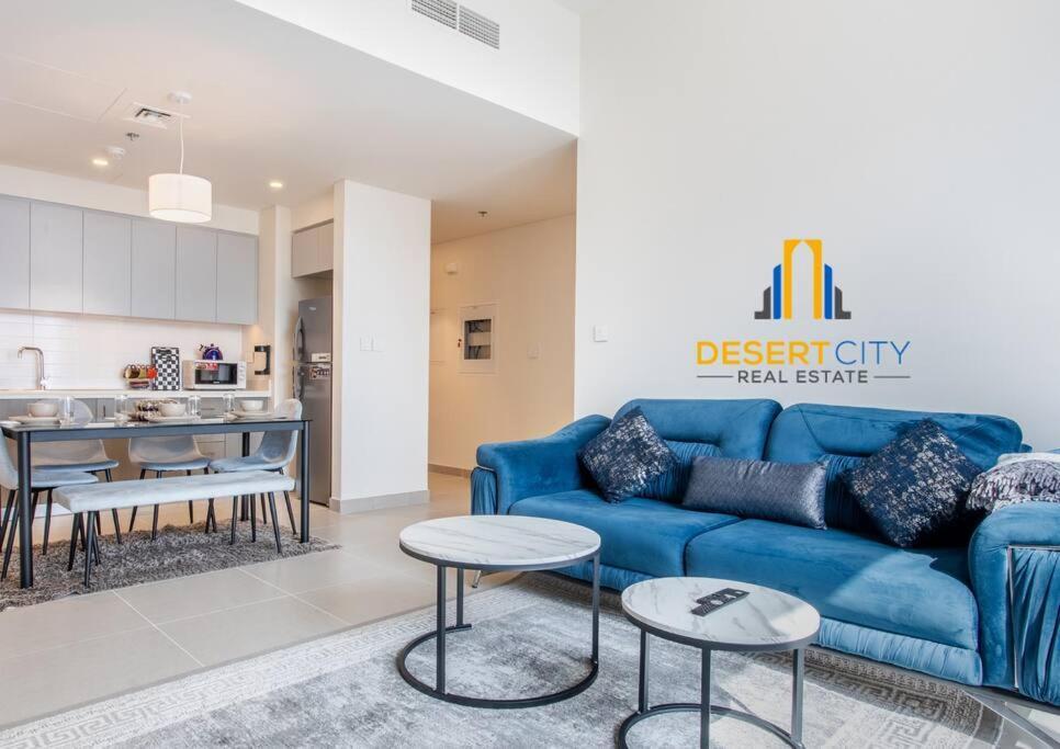 Fully Furnished 2 Bed In Tower, Hosted By Desert *